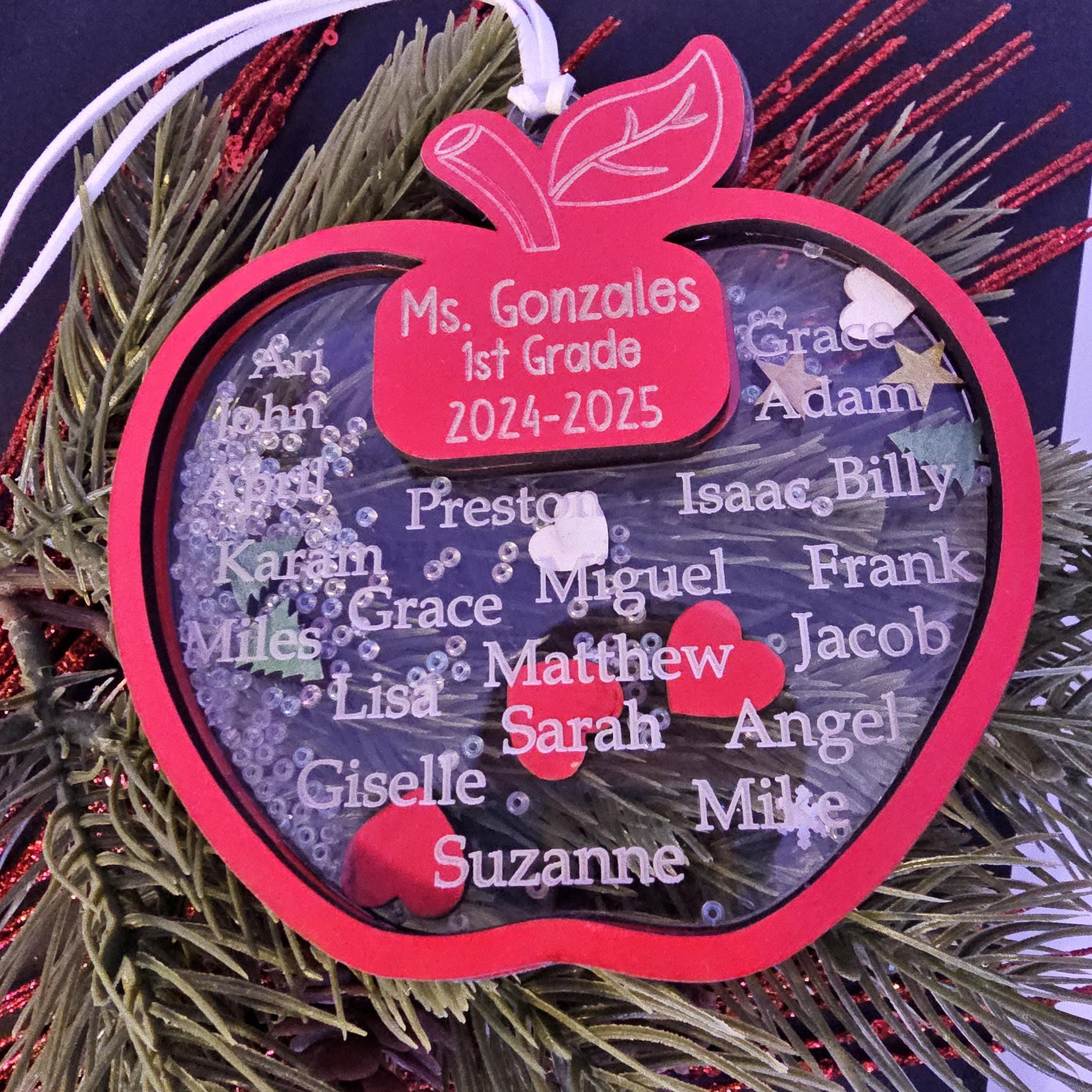 Personalized Teacher Apple Ornament: Custom Student Names Shaker Gift