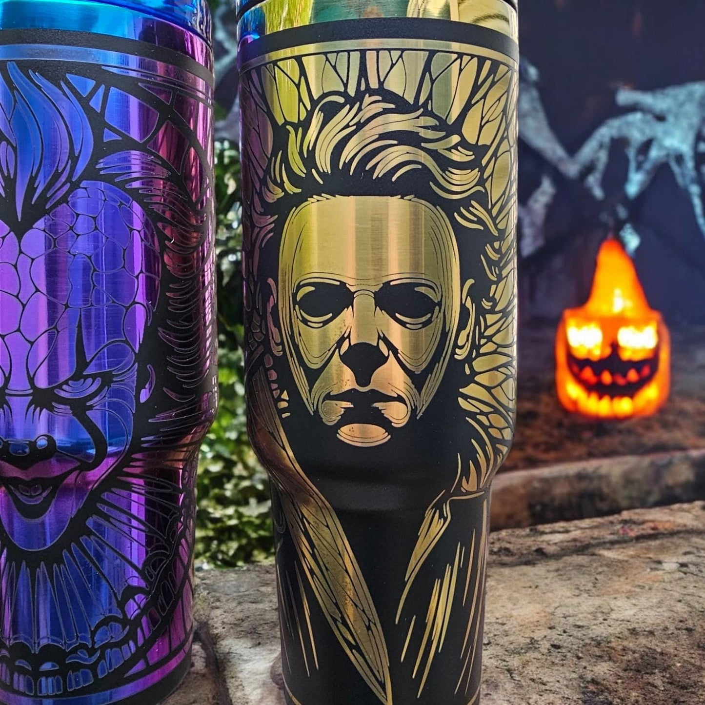 Horror Legends Engraved Tumblers – 20 oz & 40 oz | Michael Meyers, Chuckie, Pennywise, Leatherface, Pinhead, Ghostface and Beetle Juice