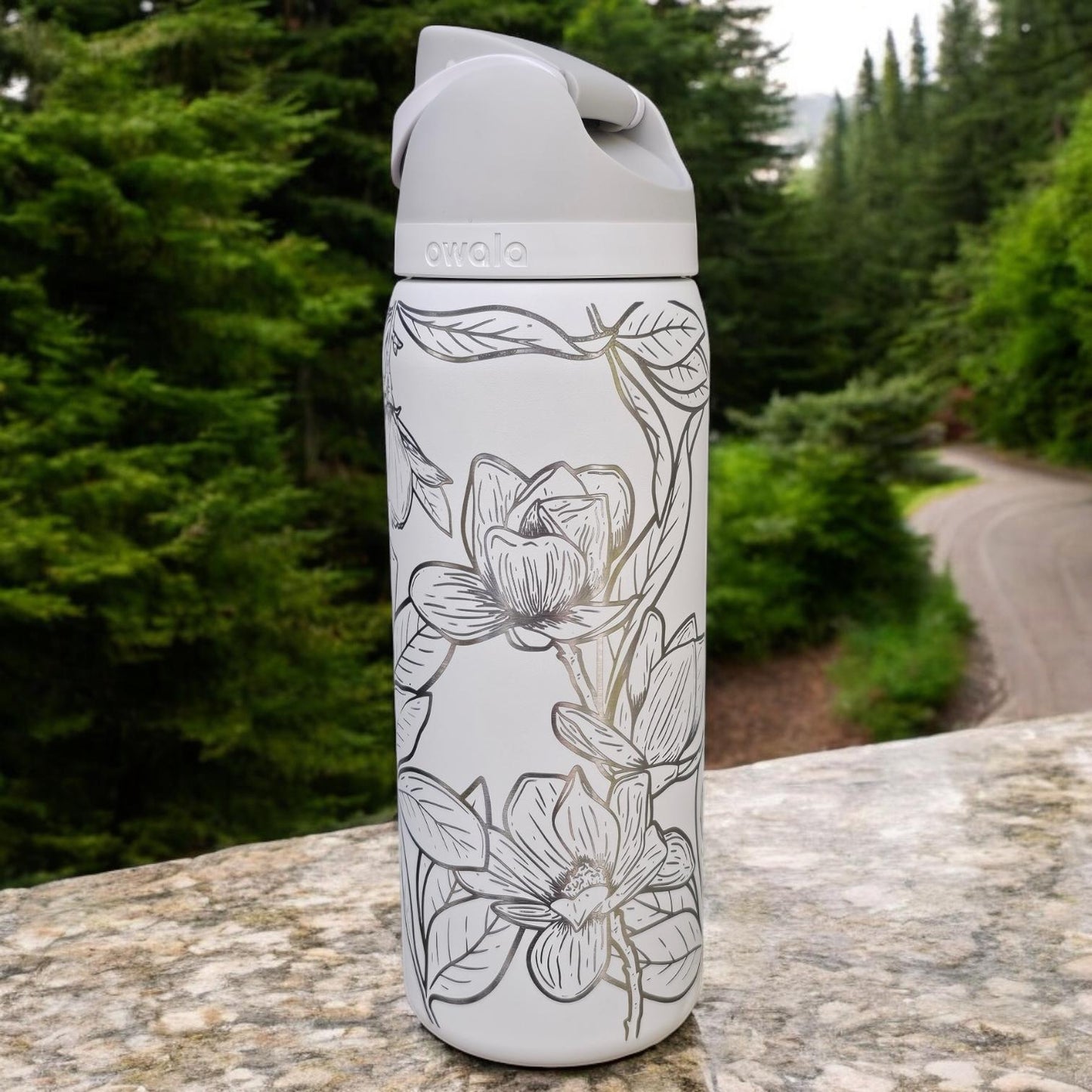 Magnolia Engraved Owala 24 and 32 oz Bottle | Flower Design | Elegant & Personalized Drinkware