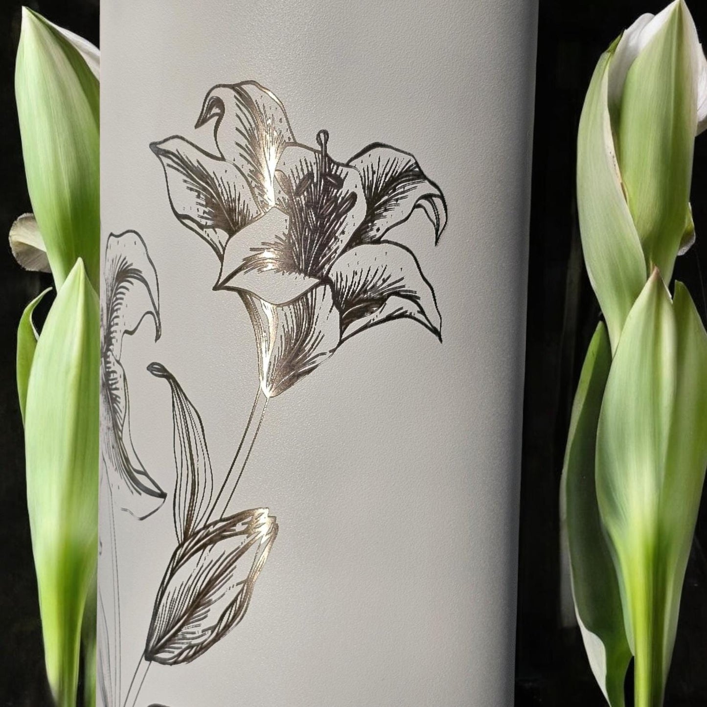 Lily Engraved Owala 24 and 32 oz Bottle | Flower Design | Elegant & Personalized Drinkware