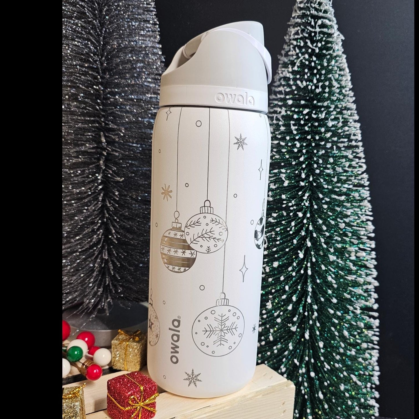 Ornament Engraved Owala 24 and 32 oz Bottle | Silver Ornament Design | Elegant & Personalized Drinkware