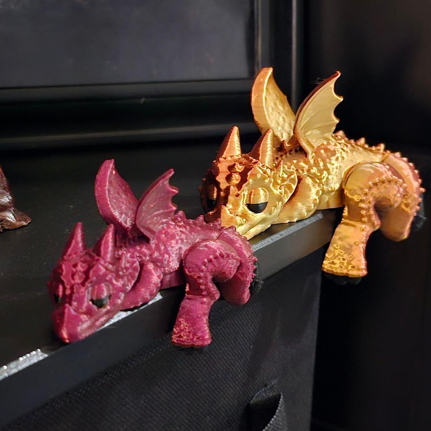 3D Printed Sleeping Dragon Shelf Sitter: Unique Office Decor
