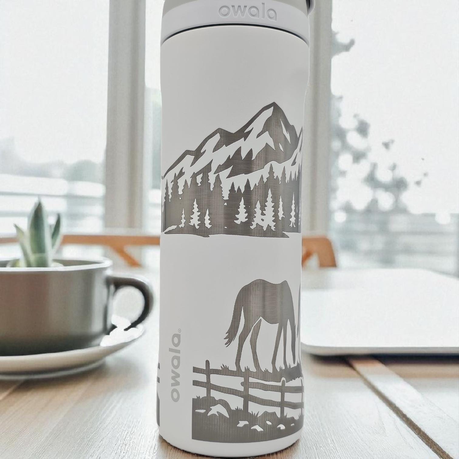 Horse Design Engraved Owala Bottle: Custom Freesip, Sway, Smooth Sip, optional personalization