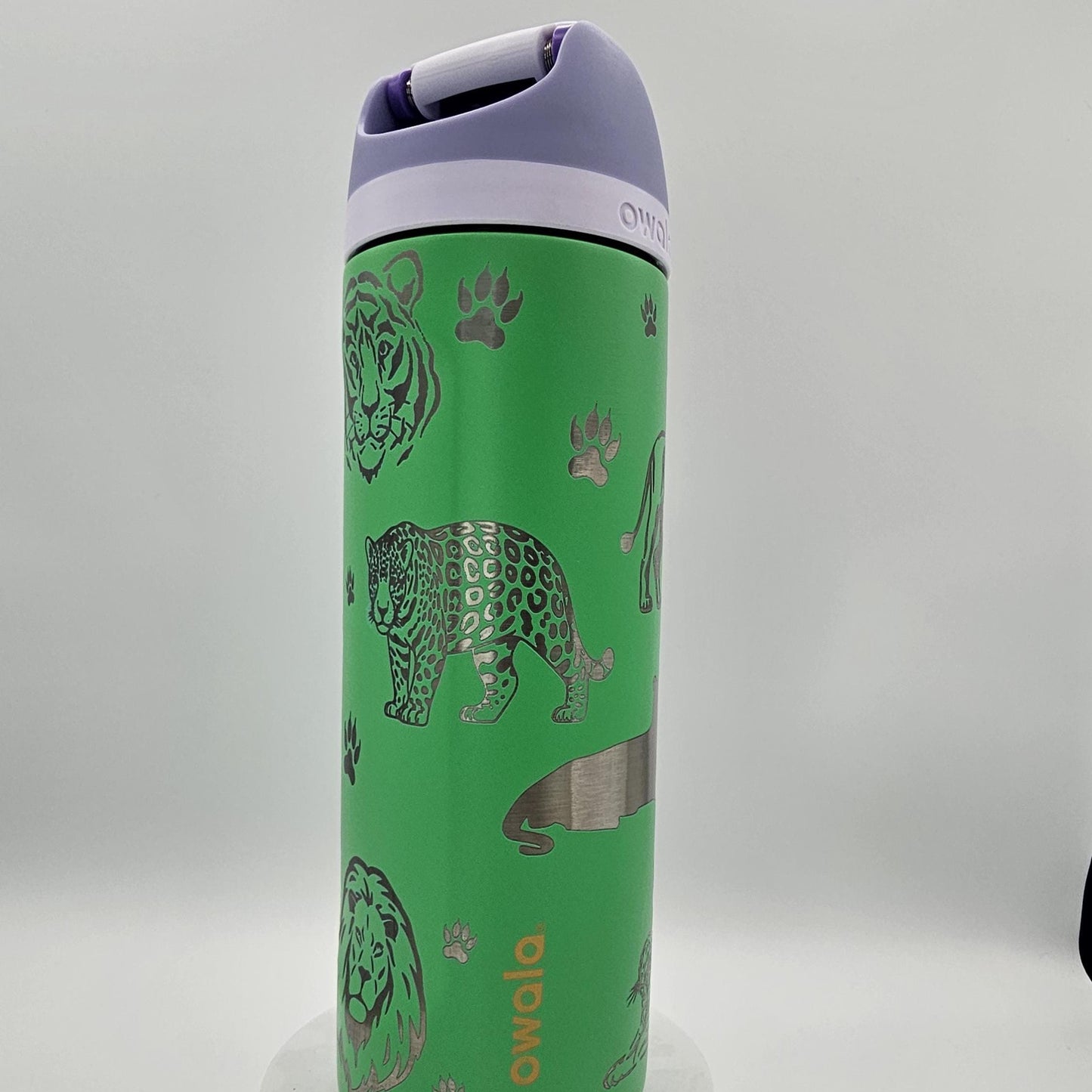 Big Cat Lover's Personalized Owala Bottle, Tiger, Lion and Jaguars — Available in FreeSip and Sway Owalas