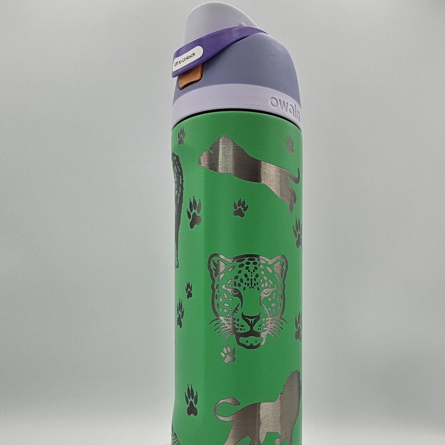 Big Cat Lover's Personalized Owala Bottle, Tiger, Lion and Jaguars — Available in FreeSip and Sway Owalas