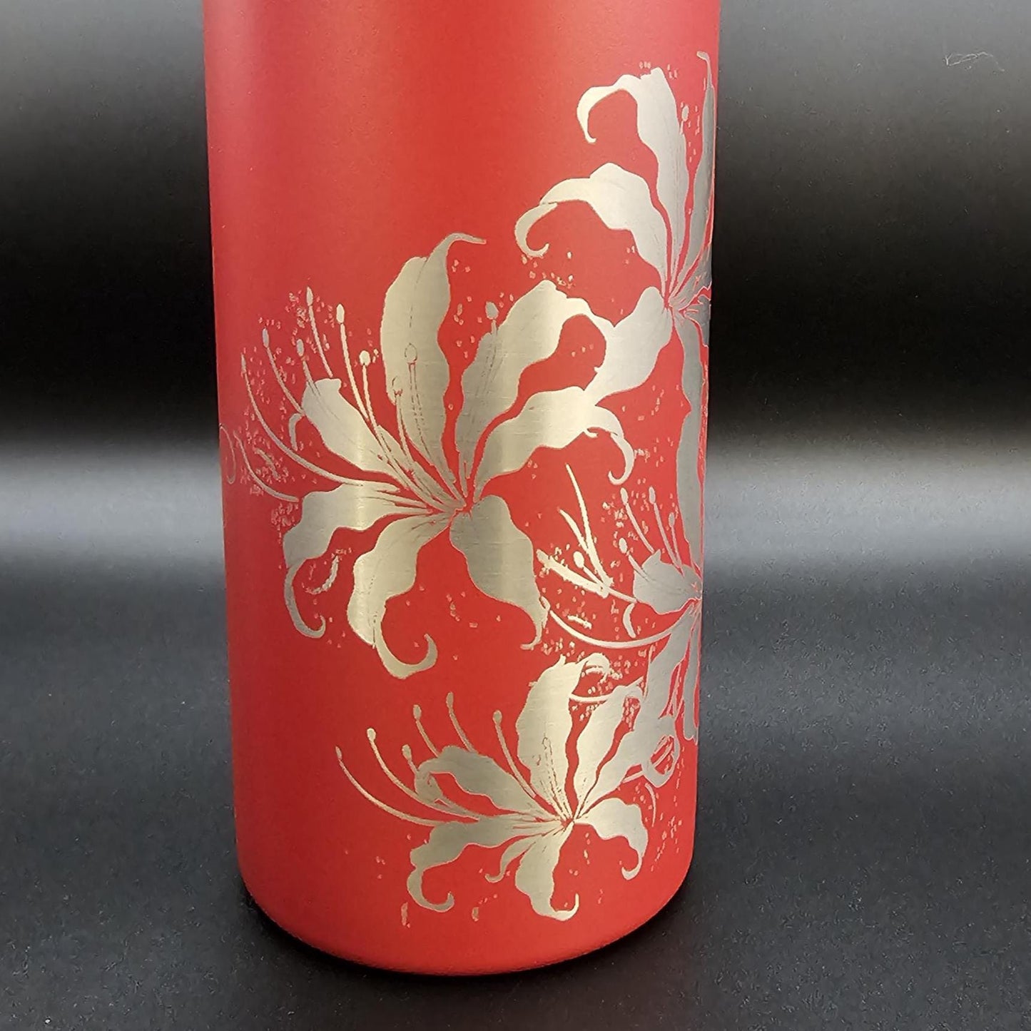Spider Lily Engraved Tumbler | Elegant Floral Drinkware | Personalized Gift | Laser Engraved Cup