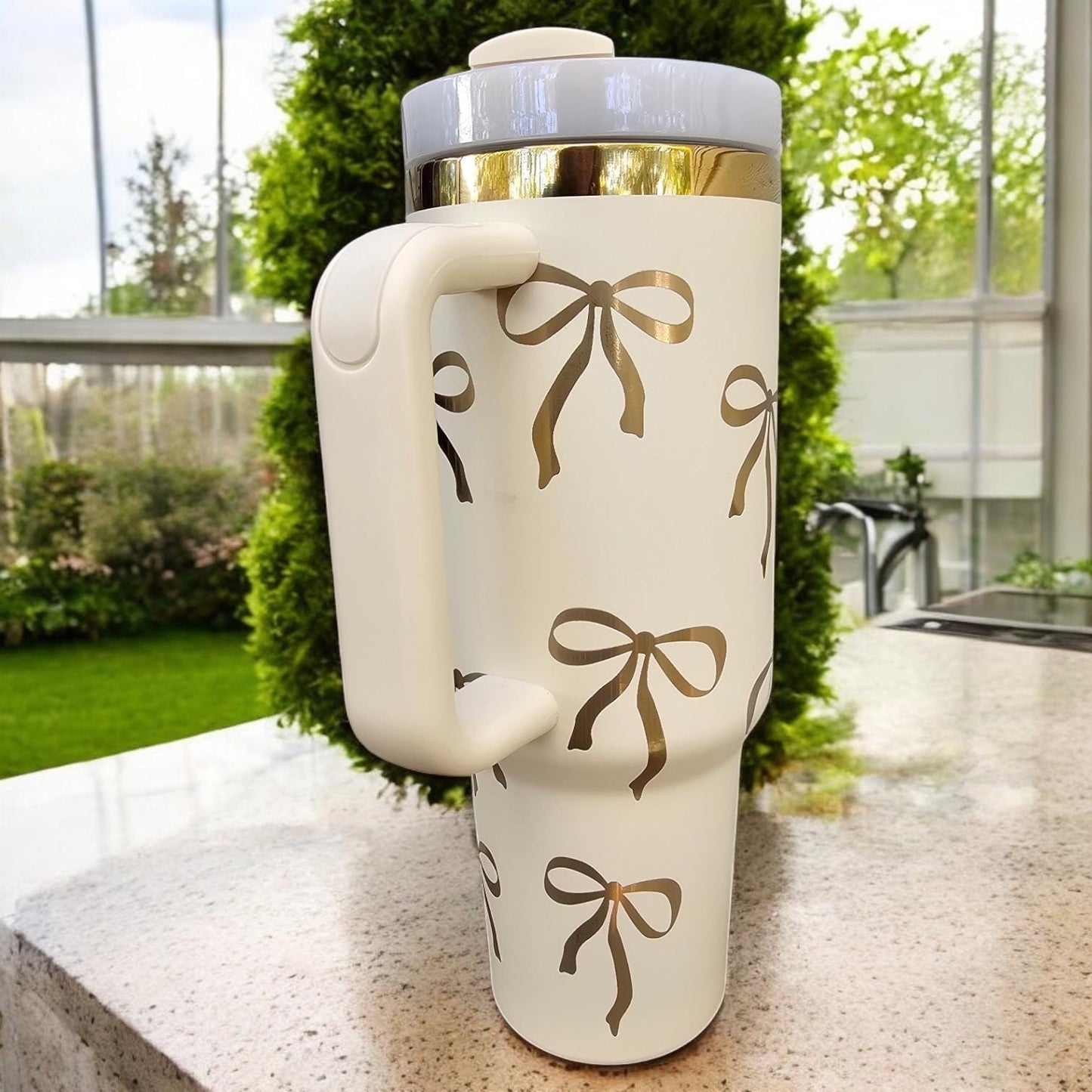 Stanley Coquette Engraved 40 and 30 oz Bottle | Gold Bows Design | Elegant & Personalized Drinkware