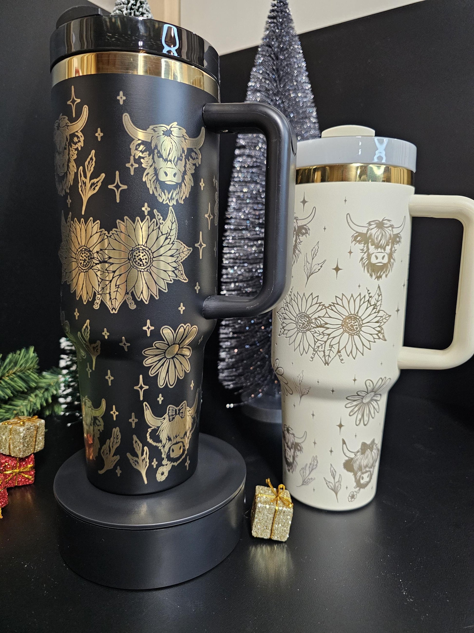 Highland cow Laser Engraved 40 oz Bottle | Cows and Sunflower Design | Elegant & Personalized Drinkware