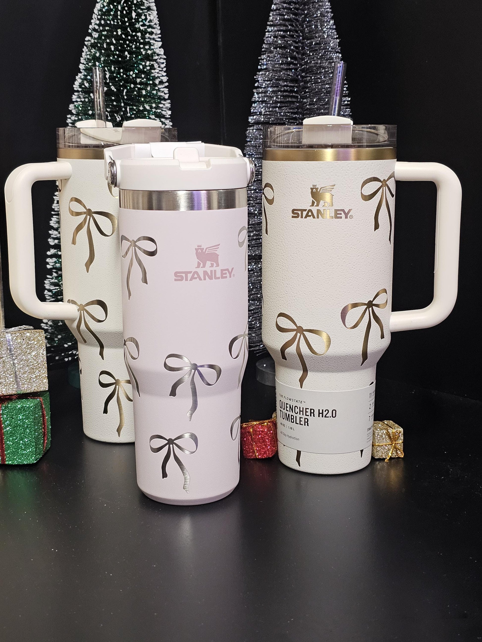 Stanley Coquette Engraved 40 and 30 oz Bottle | Gold Bows Design | Elegant & Personalized Drinkware
