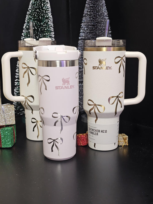 Stanley Coquette Engraved 40 and 30 oz Bottle | Gold Bows Design | Elegant & Personalized Drinkware