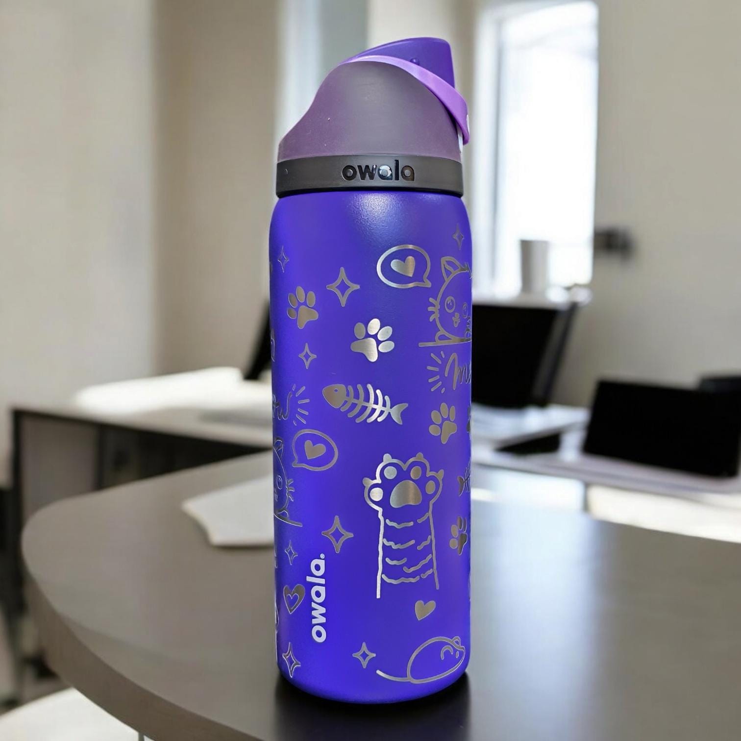 Cat Lover Laser Engraved Owala 24 and 32 oz Bottle | Silver Bows Design | Elegant & Personalized Drinkware
