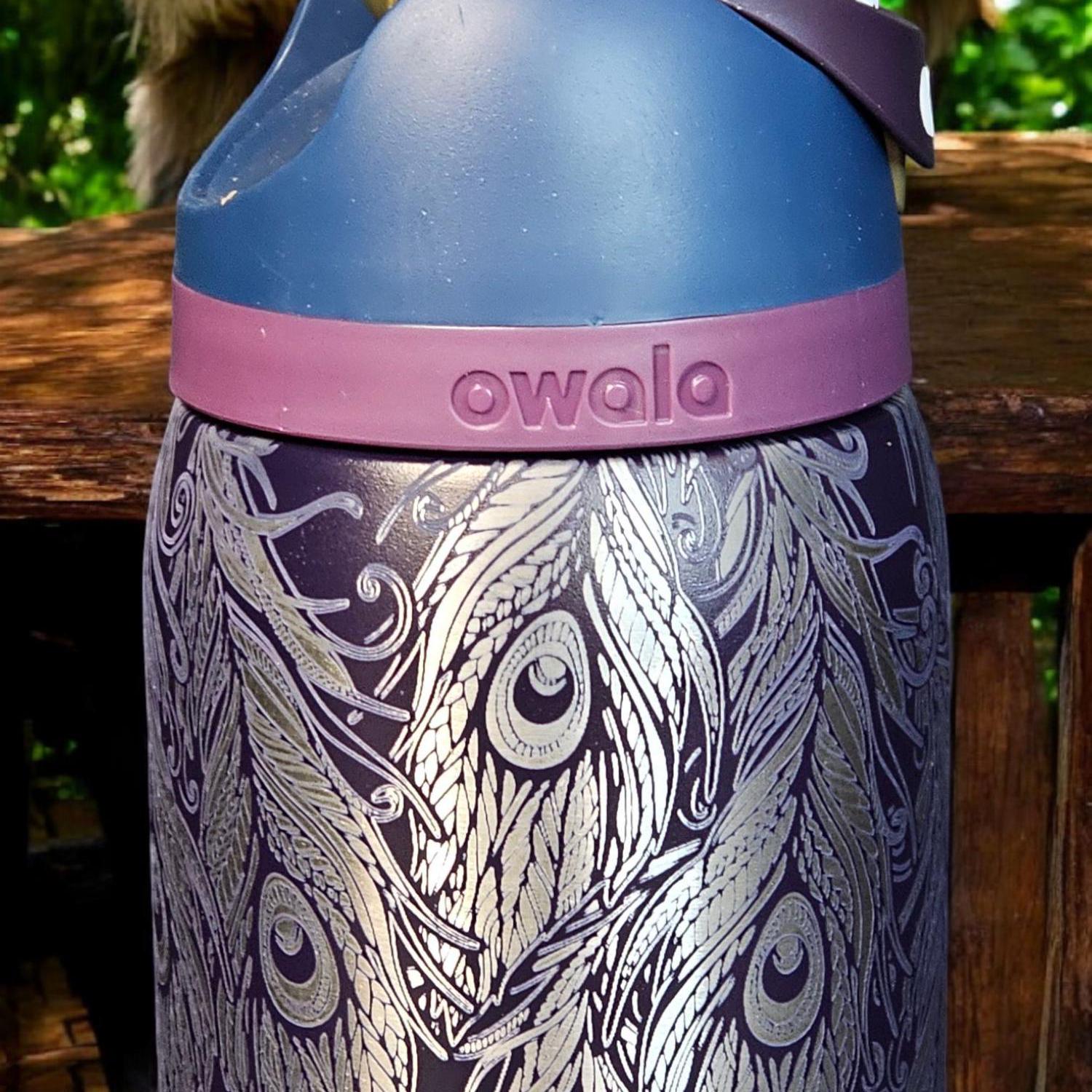 Peacock Engraved Owala 24 and 32 oz Bottle | Peacock feathers,