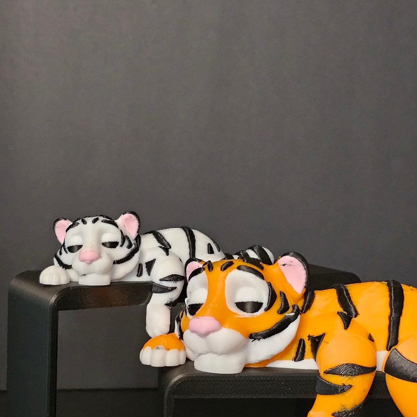 Sleeping tiger for bookshelf or monitor, Unique Bengal tiger Lover Present, 3D Printed, Shelf Decor office Decor