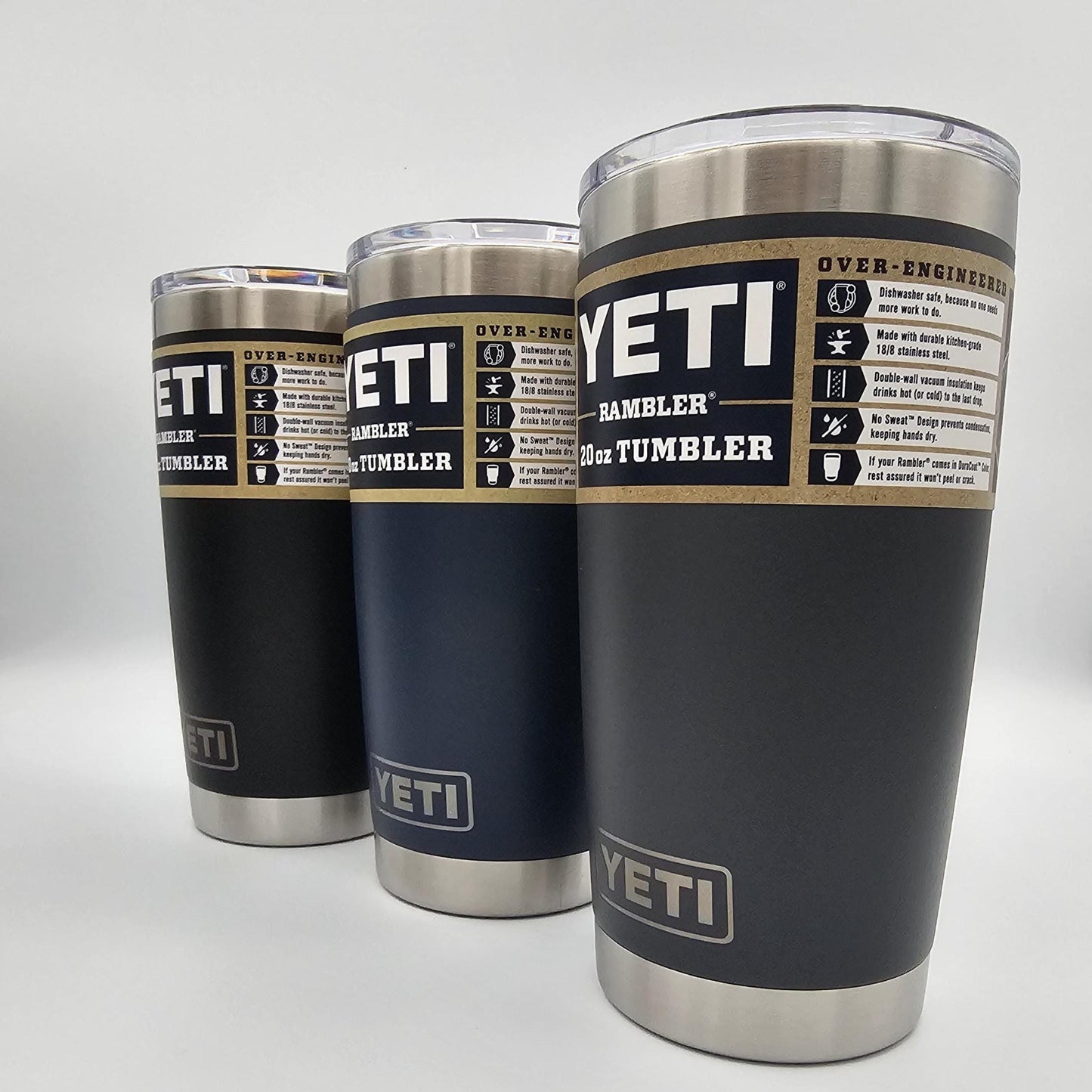 YETI Engraved Tumbler – Ski Scene Design | Personalized Winter Drinkware | Gift for Outdoor Lovers