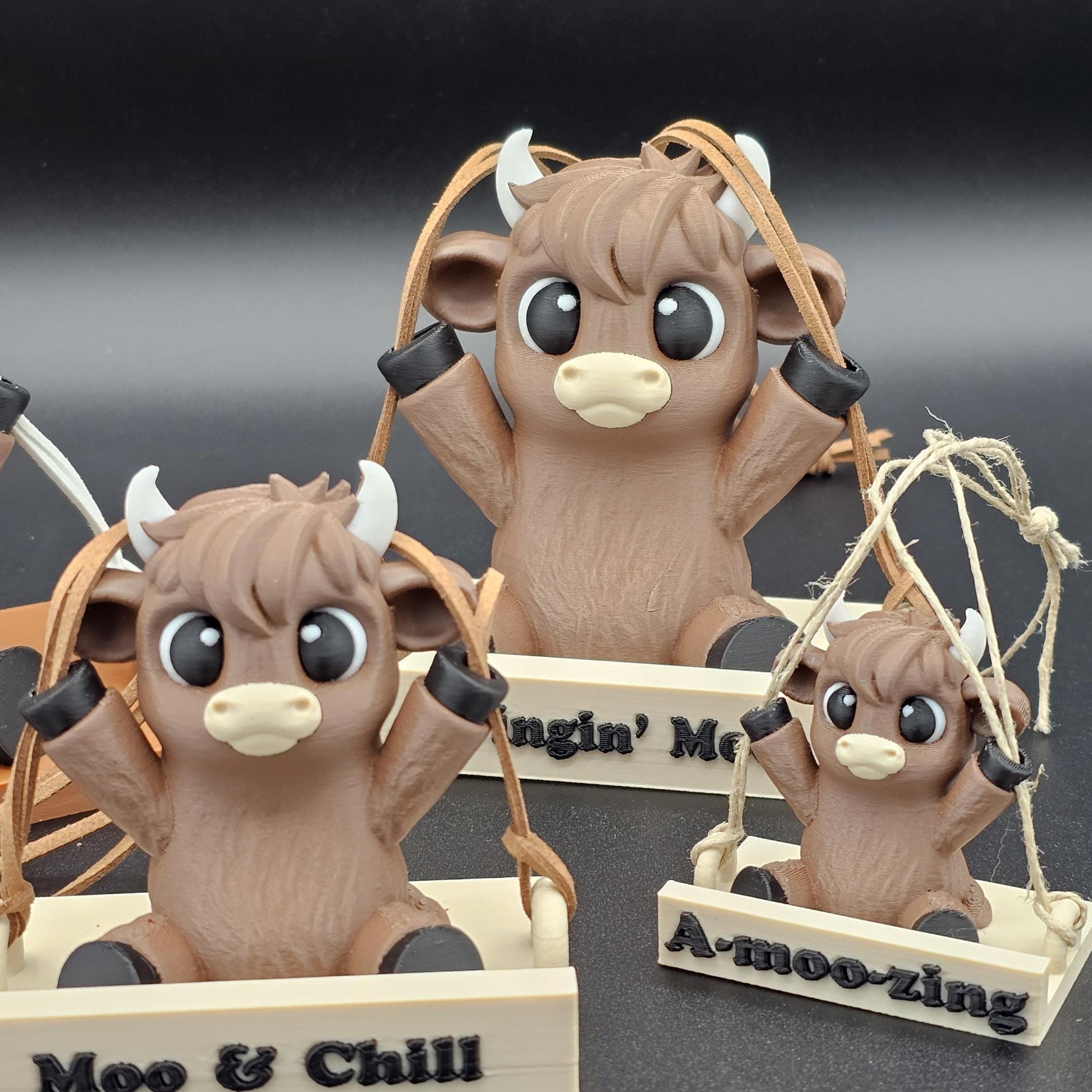 Highland Cow Swing with Custom Text | 3D Printed in various sizes and color | Personalized Gift for Cow Lovers