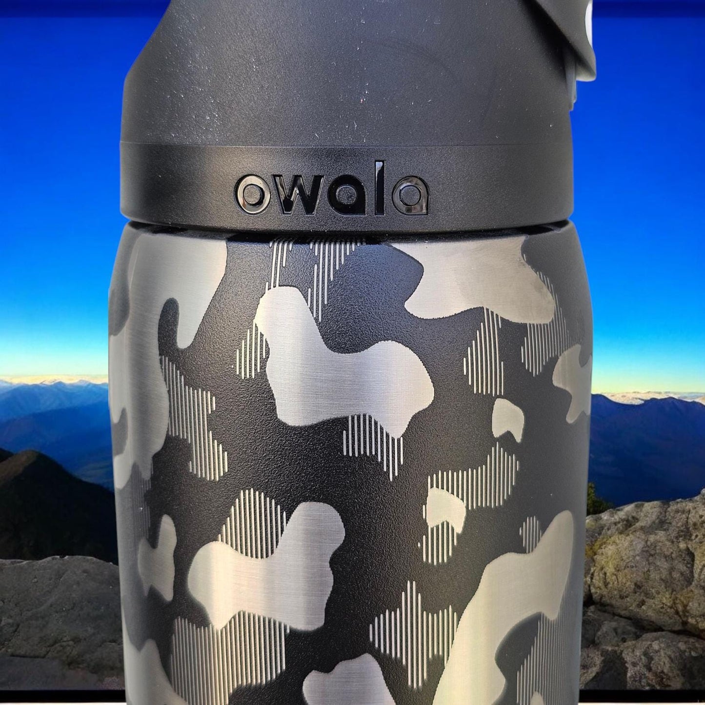 Camo Owala 20, 24 and 32 oz Bottle | | Miltary Owala Personalized Drinkware, Camouflage tumbler