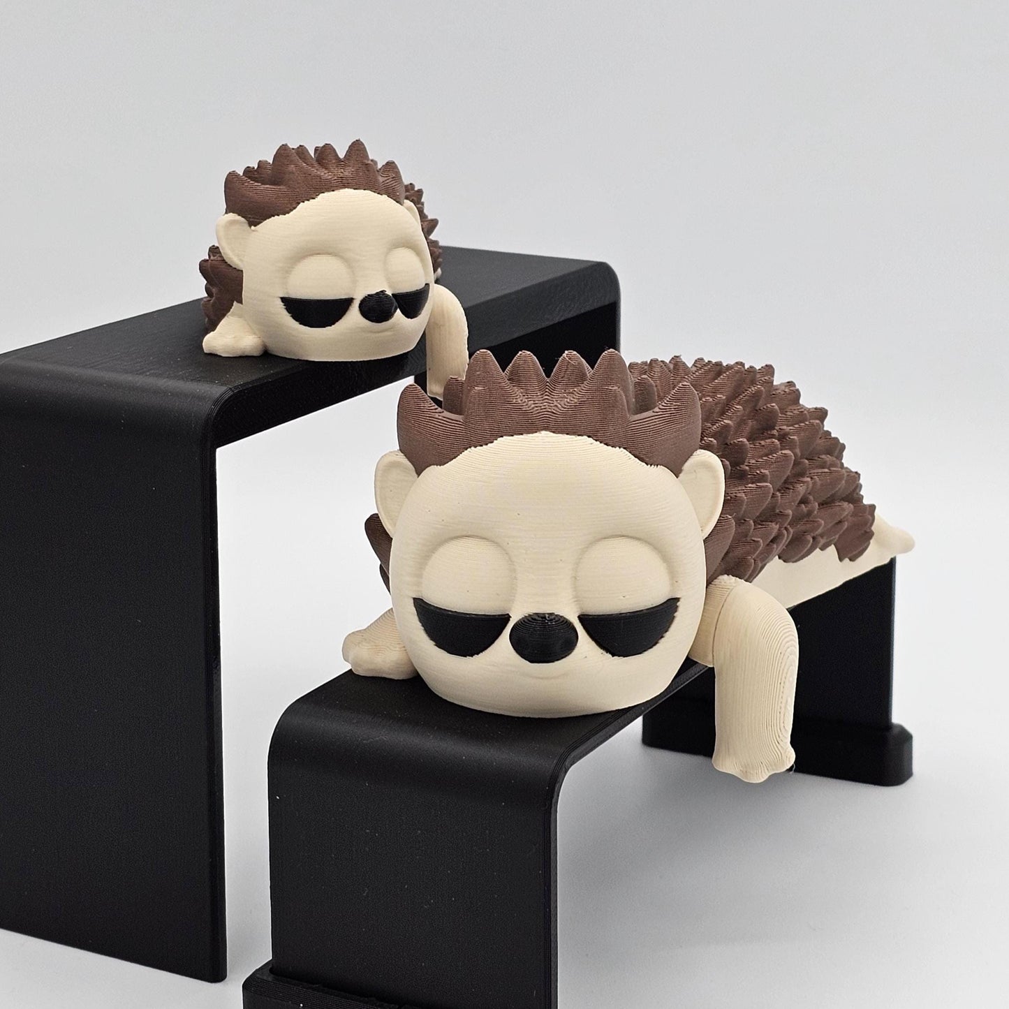 3D Printed Sleeping Hedgehog Shelf Sitter: Unique Desk Decor