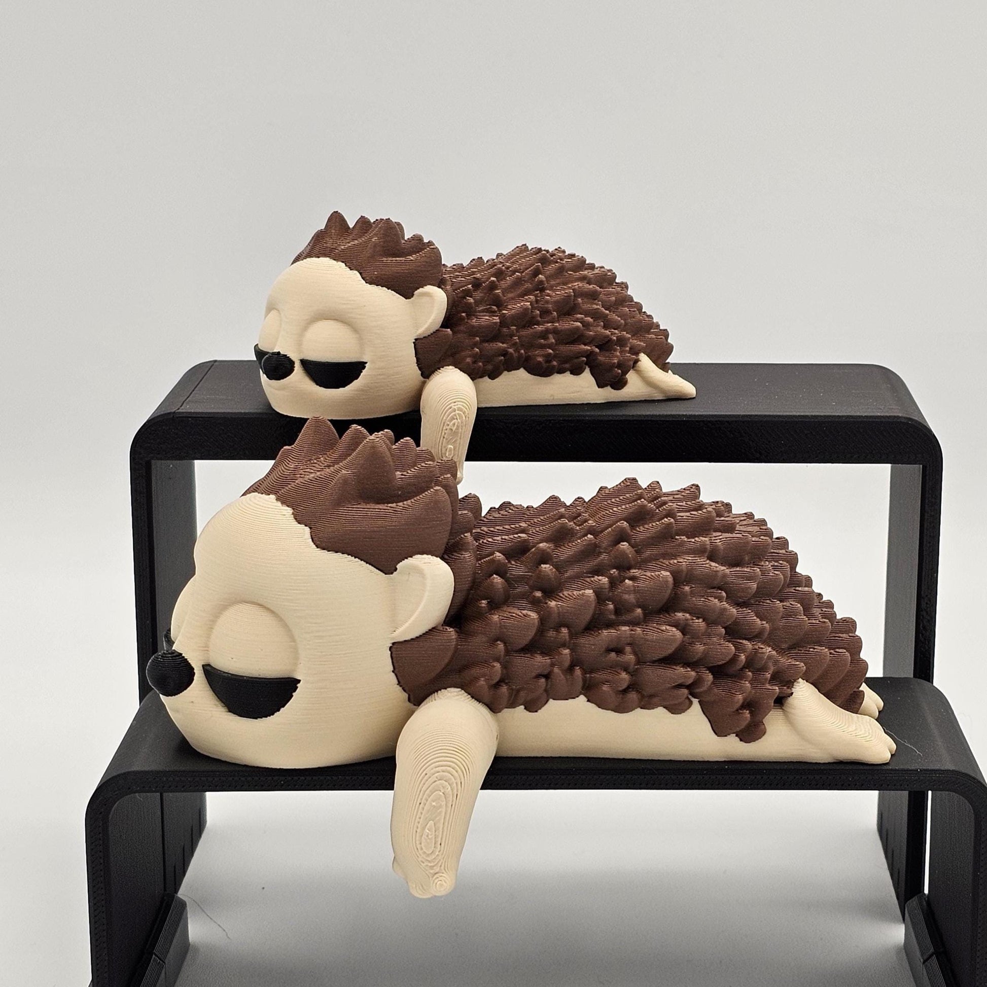 3D Printed Sleeping Hedgehog Shelf Sitter: Unique Desk Decor