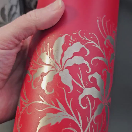 Spider Lily Engraved Tumbler | Elegant Floral Drinkware | Personalized Gift | Laser Engraved Cup